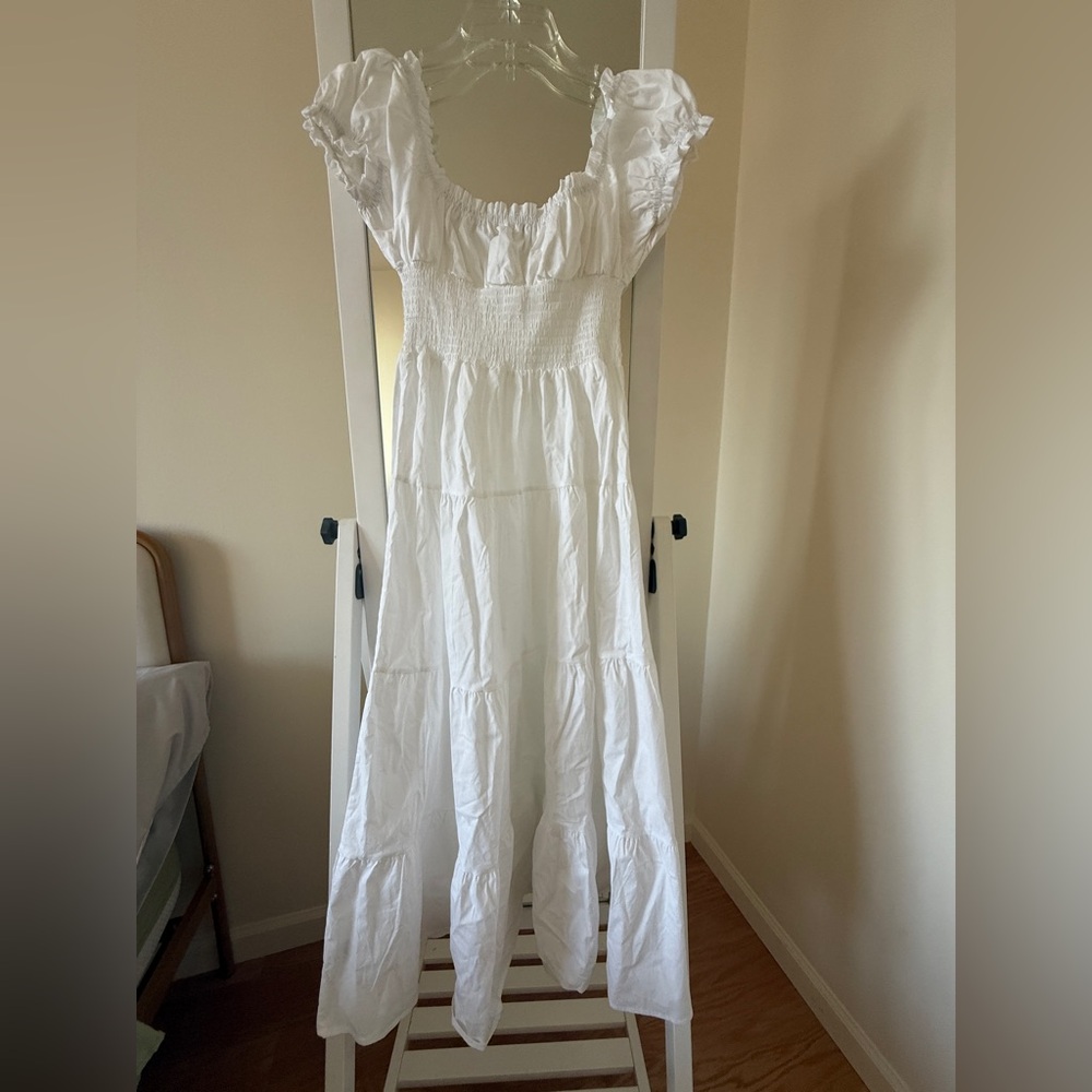 WeWoreWhat White Puff Sleeve Maxi Dress